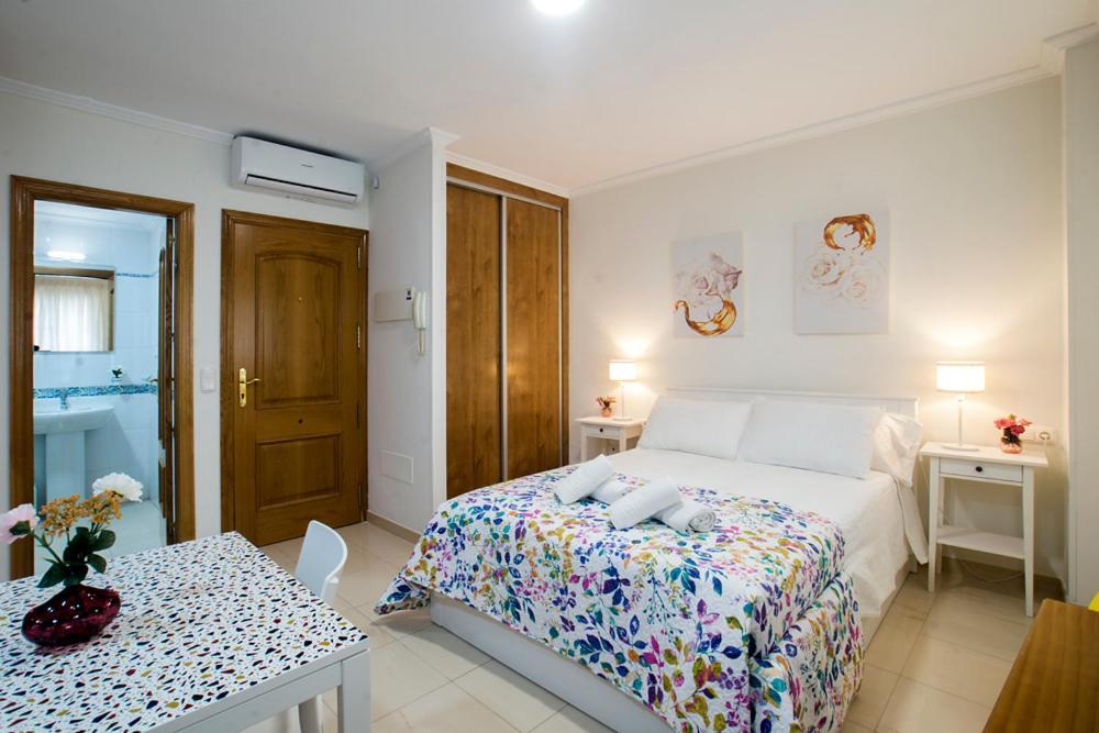 Amat - Only Adult - Playa El Bajondillo Apartamento Torremolinos